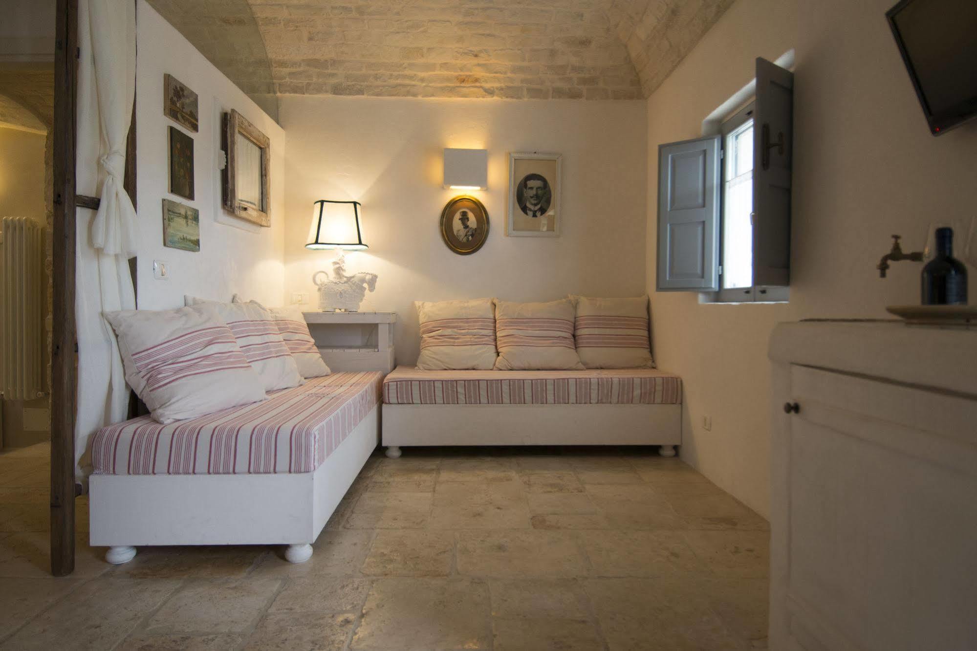 Masseria Salinola Остуни Экстерьер фото